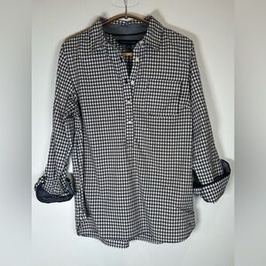 Tommy Hilfiger Navy and White Gingham Women's Shirt. Size Medium. Preppy.